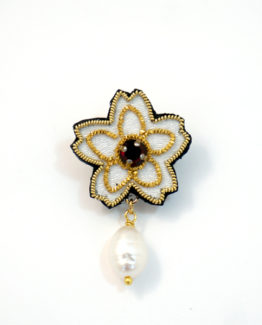 Eshop-renaissance-pins4