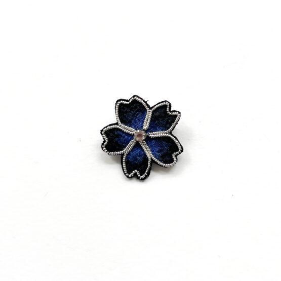 Mini broche Sakura bleu II